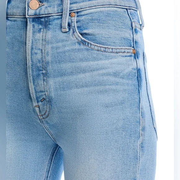 ✨NWT✨ MOTHER Denim The Tripper Flood Fray in Size 30 - Picture 5 of 16